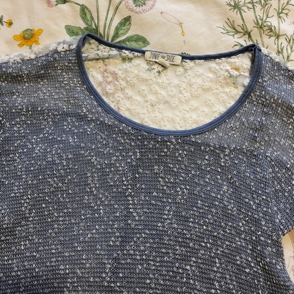 Junie and Jade by Aeropostale Blue Floral Top - Picture 3 of 5